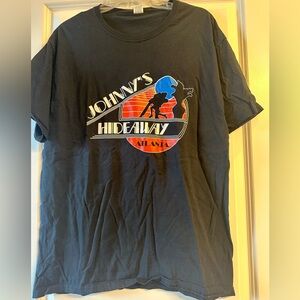 NWOT Atlanta Johnny's Hideaway Black T-Shirt